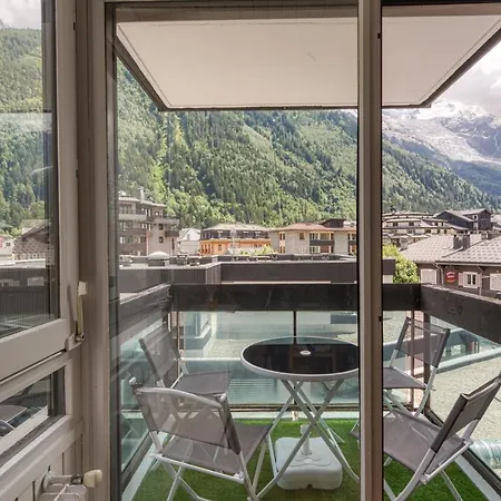 Le Petit Balcon Avec Vue Sur Le Mont-Blanc 2 Etoiles Apartment Chamonix Exterior photo