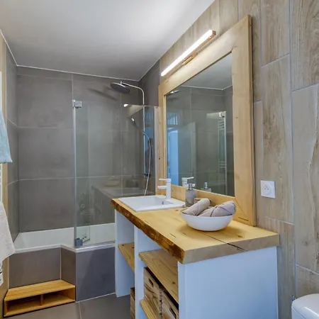 Le Petit Balcon Avec Vue Sur Le Mont-Blanc 2 Etoiles Apartment Chamonix Exterior photo