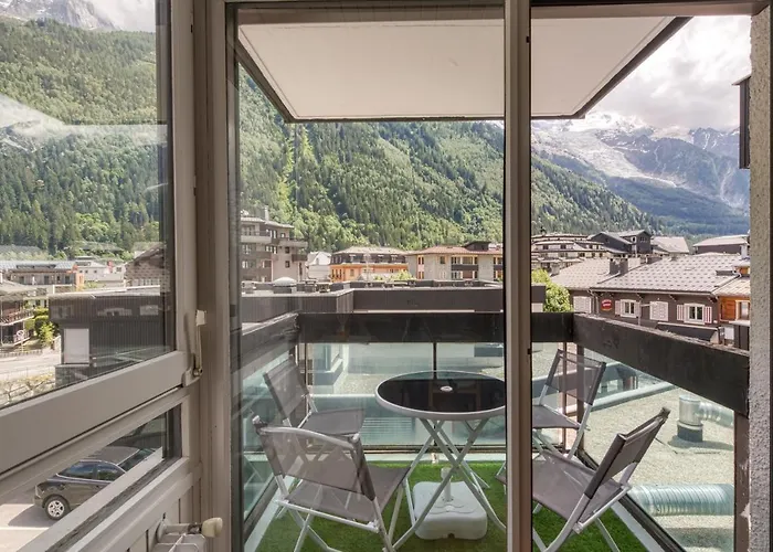 Le Petit Balcon Avec Vue Sur Le Mont-Blanc 2 Etoiles